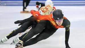 篮球勇士球星连续三场助攻上双